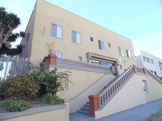 747 S. New Hampshire Ave. property
